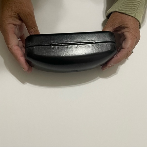 Coach Hard clam shell Black Glasses Case - Picture 4 of 9